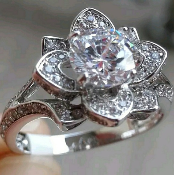 2 Row Lotus Ring *Please read description* - Picture 3 of 5